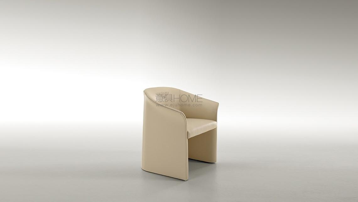 Canterbury 休闲椅