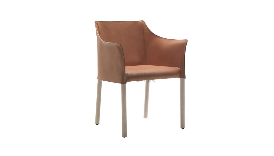 CAP CHAIR 椅子
