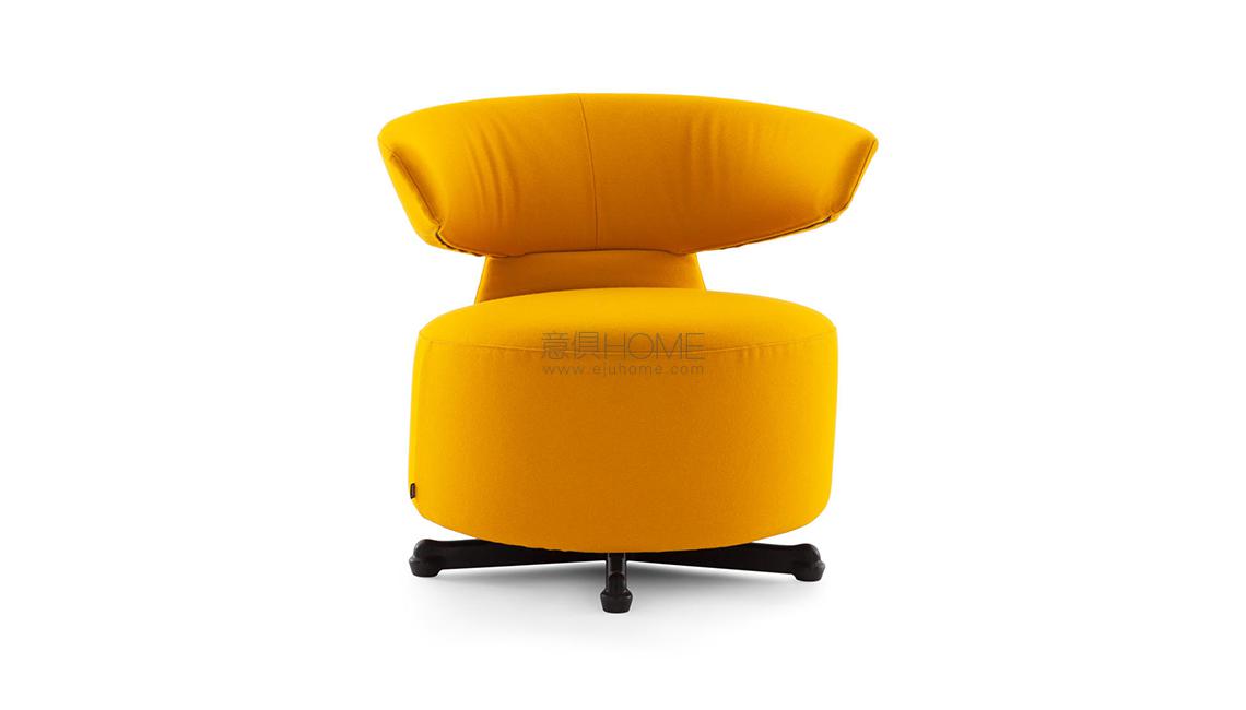 K06 AKI BIKI CANTA 休闲椅