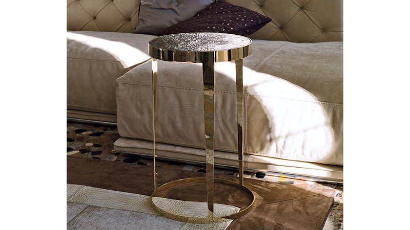 Amadeus 茶几，角几