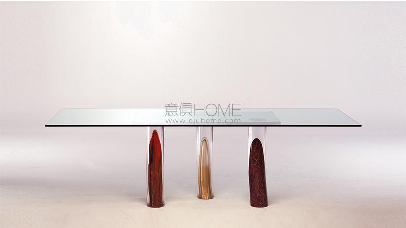 NAUTILUS 72长餐桌