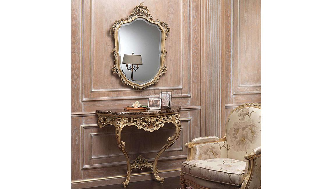 VIMERCATIClassic console with carvings 玄关桌