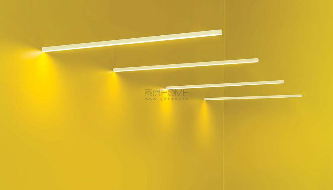 LINESCAPES CANTILEVERED 壁灯