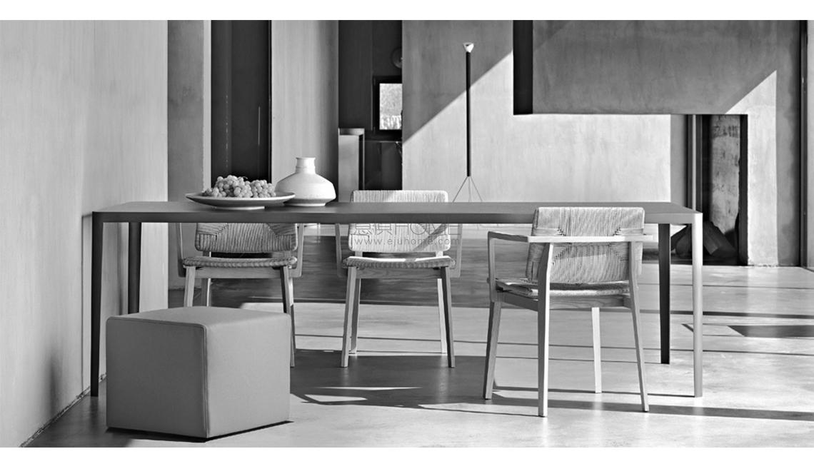 IOCLOOSE FURNITURE 办公桌