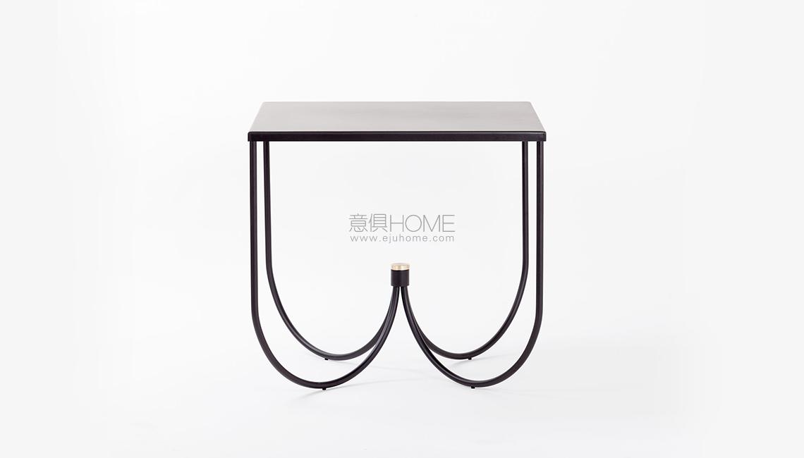 MINGARDOCentro金属桌子