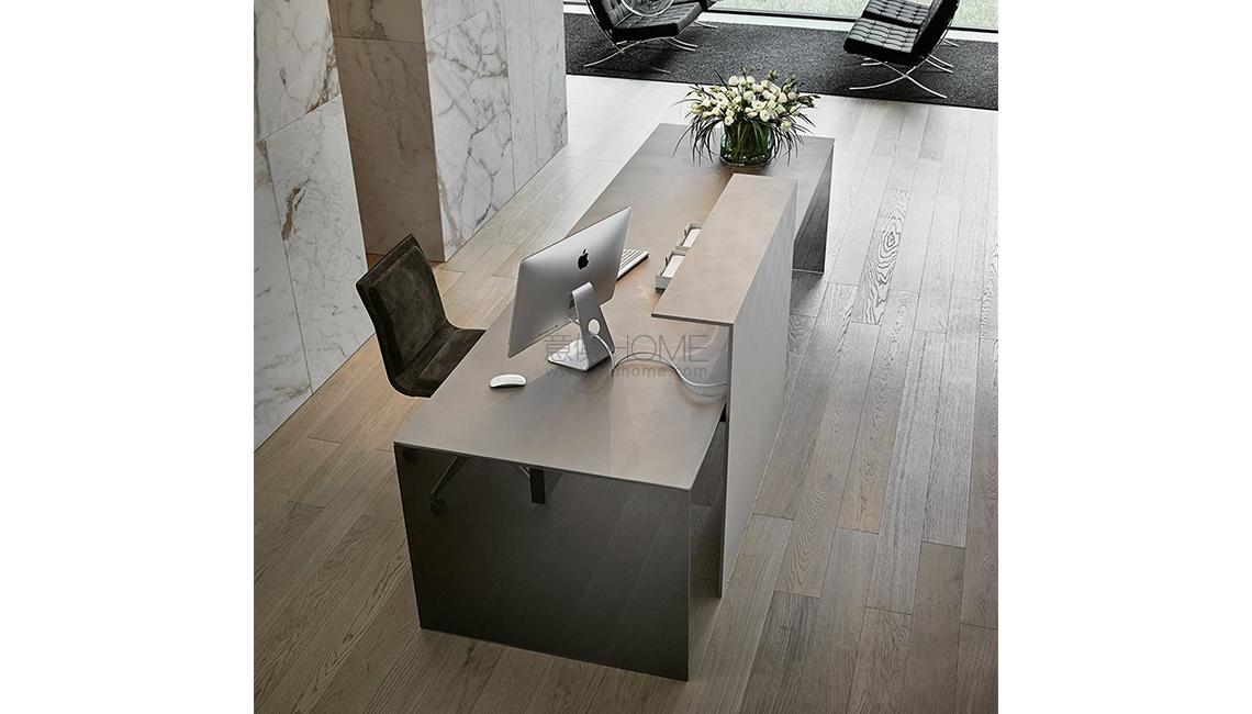 Air Desk Modesty办公桌