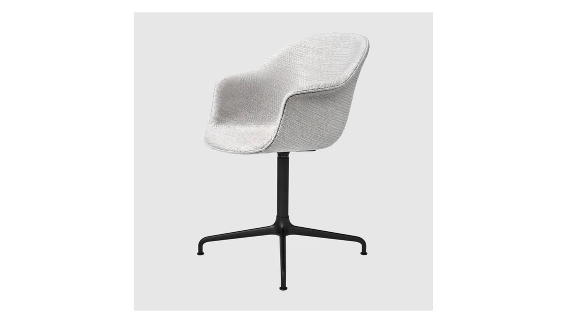 GUBIBat Meeting Chair - Fully Upholstered, 4-Star base书椅