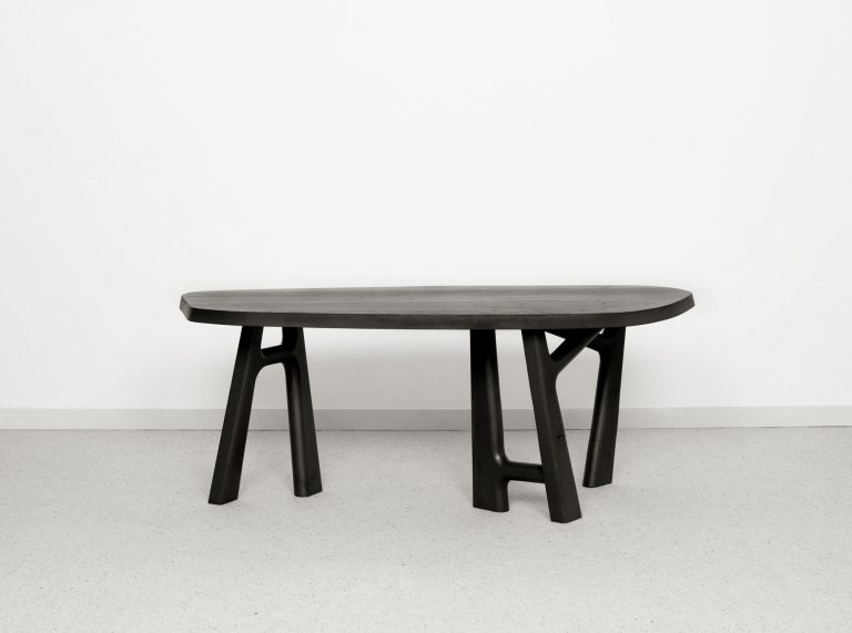 CHRISTOPHE DELCOURTBUREAUX-YBU BUREAU办公桌