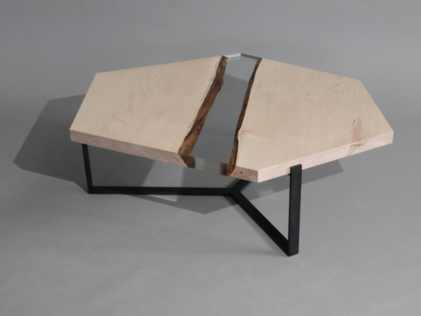 alcarolCRYSTAL MAPLE边几