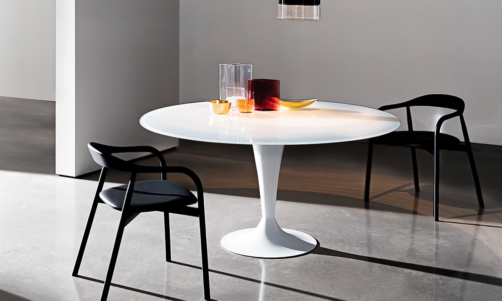 ConfiguraFLuE圆餐桌